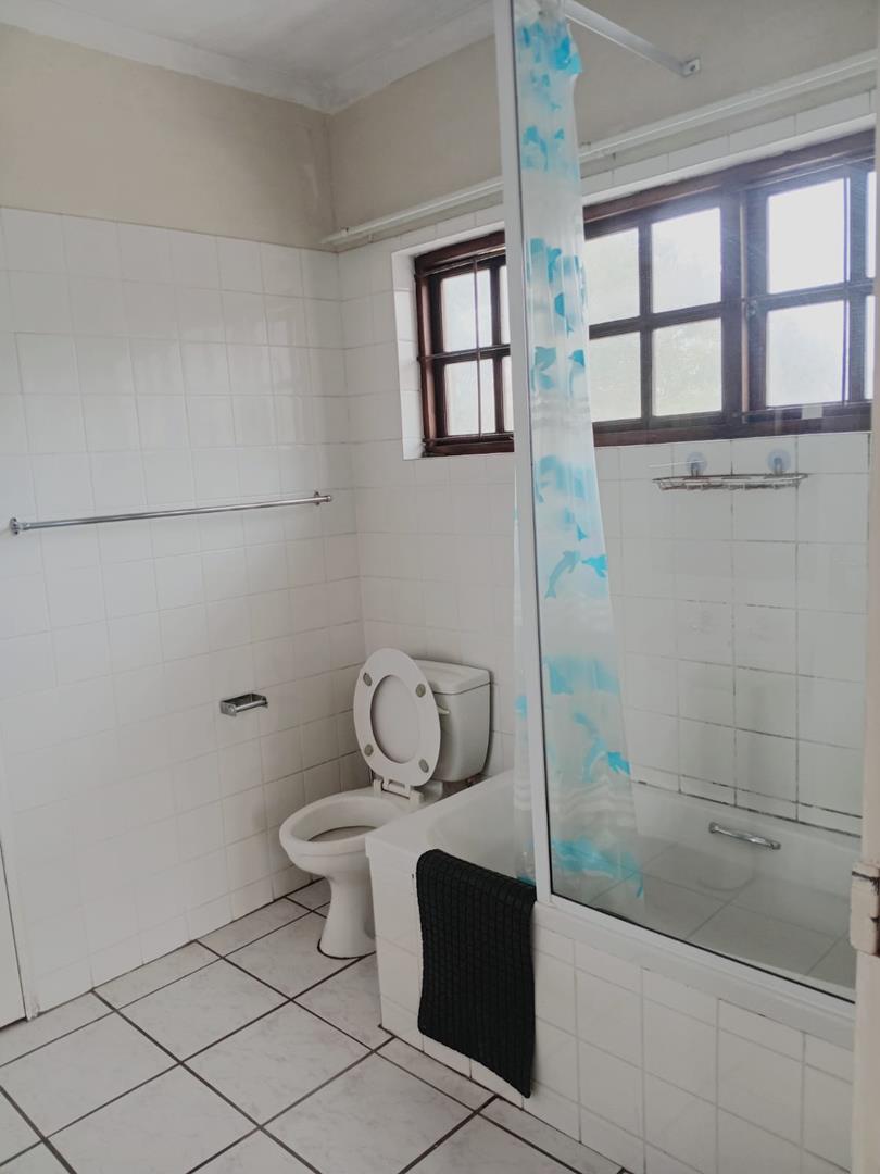 To Let 1 Bedroom Property for Rent in Rondebosch Western Cape